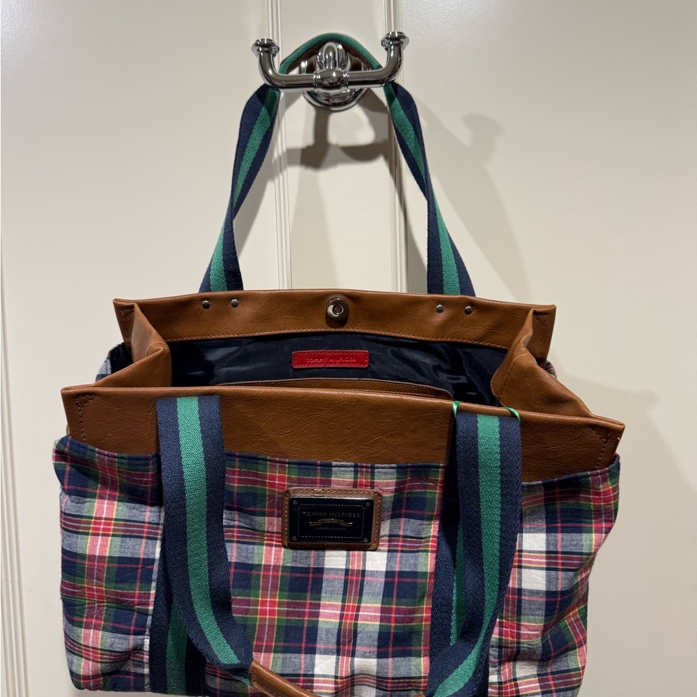 Plaid Tote Bag with Brown Accents